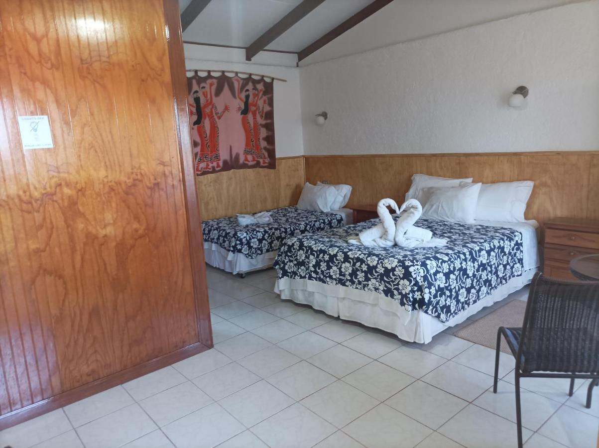 Cabanas Mana Nui Inn Hanga Roa Ngoại thất bức ảnh